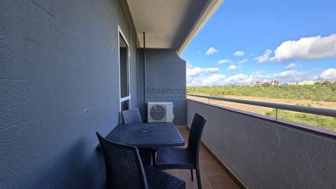 Estúdio T0 - Mobilado - Varanda - Piscina - Alvor - Torralta
