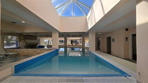 Estúdio T0 - Mobilado - Varanda - Piscina - Alvor - Torralta