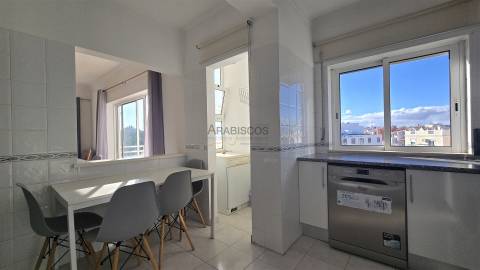 Apartamento T3 - localização residencial tranquila -  varandas - Bemposta - Portimão