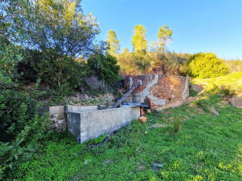 Terreno Rústico - Ruína - Água Canalizada - Poço - Electricidade - Porto de Lagos - Portimão Algarve