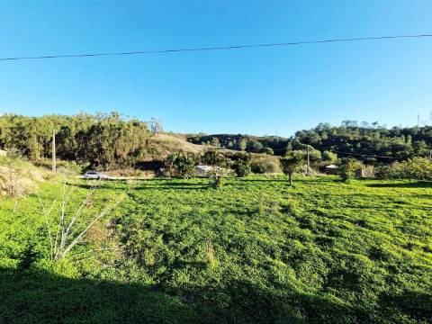Terreno Rústico - Ruína - Água Canalizada - Poço - Electricidade - Porto de Lagos - Portimão Algarve