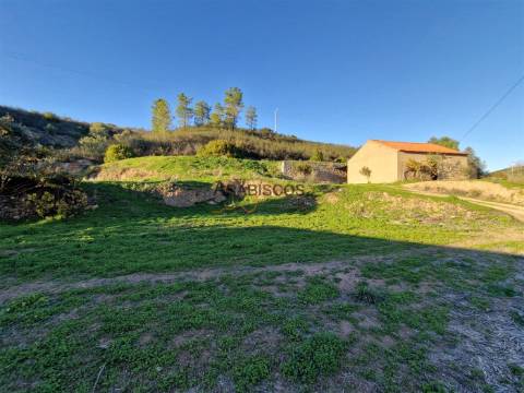Terreno Rústico - Ruína - Água Canalizada - Poço - Electricidade - Porto de Lagos - Portimão Algarve