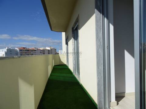 Apartamento T3  - Vista jardim - Varanda - Portimão - Faro - Algarve