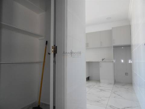 Apartamento T3  - Vista jardim - Varanda - Portimão - Faro - Algarve