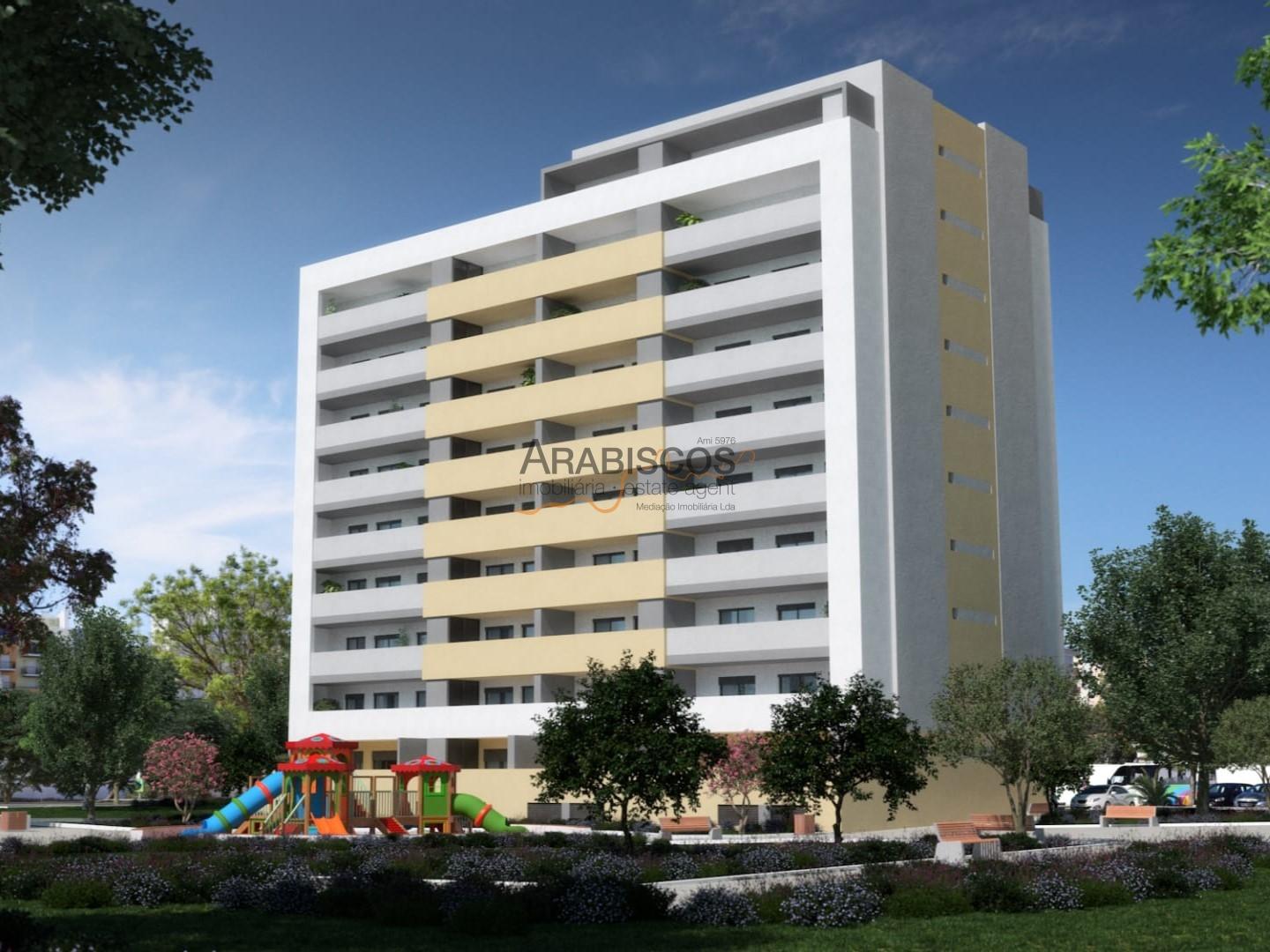 Apartamentos T3 - Varandas com 48m² - Barbecue - Lugar Garagem - Piso Radiante - Portimão - Algarve