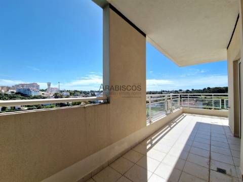 Apartamento T3 - Vista Mar - Varandas com 60 m2 - Ar Condicionado - 3 Suítes - Alvor - Algarve