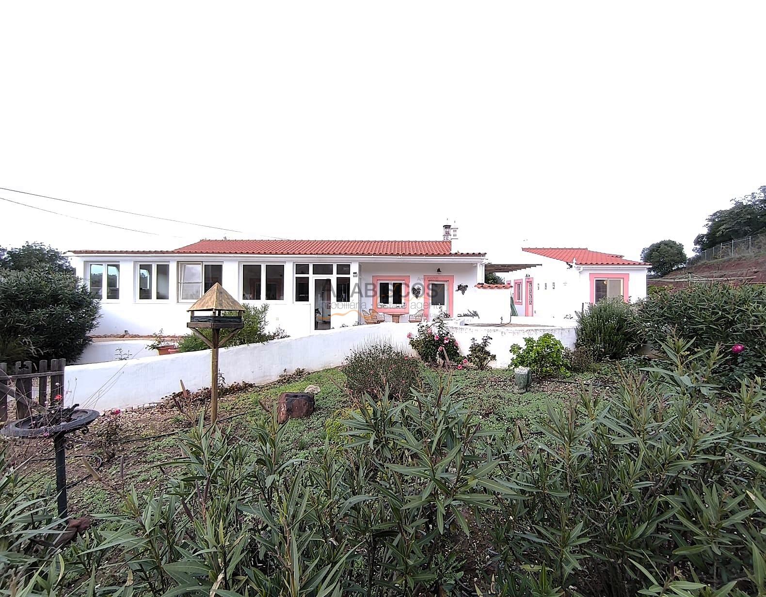 Quinta T3 - Piscina - Remodelada - Vedada - Anexo - Terraços - São Bartolomeu de Messines - Silves