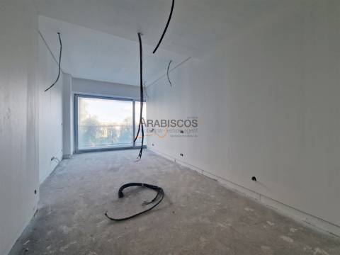 Apartamentos T3 - Vista Rio Arade - Ar Condicionado - 5 Lug. Parqueamento - Portimão - Algarve