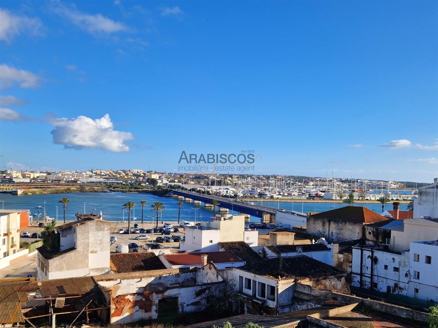 Apartamentos T2+1 - Vista Rio Arade - Ar Condicionado - 3 Lug. Parqueamento - Portimão - Algarve