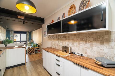 Apartamento T1  - Remodelado - Varanda - Portimão - Faro - Algarve