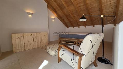 Arrendamento anual - Moradia T2 - Nova Construção - Tradicional - 2 Pisos - Portimão - Centro