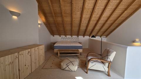 Arrendamento anual - Moradia T2 - Nova Construção - Tradicional - 2 Pisos - Portimão - Centro