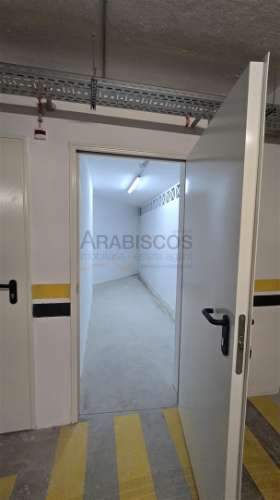 Arrendamento - Arrecadação - Centro de Alvor - Portimão