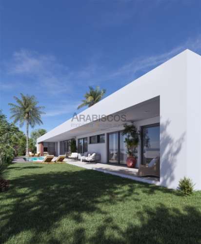 Moradia Moderno T3 - 3 Suites - Piscina - Painéis Fotovoltaico - Mexilhoeira Grande - Portimão