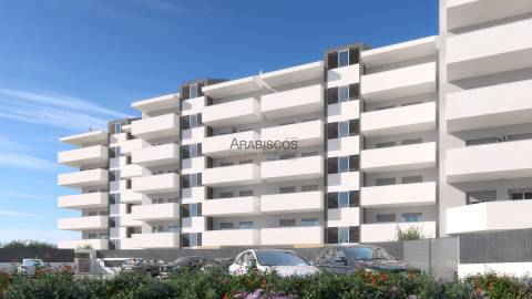 Apartamentos T2 -Terraço com 90 m2 - Jacuzzi - Piscina - 1 Lugar Garagem - Vale Lagar - Portimão