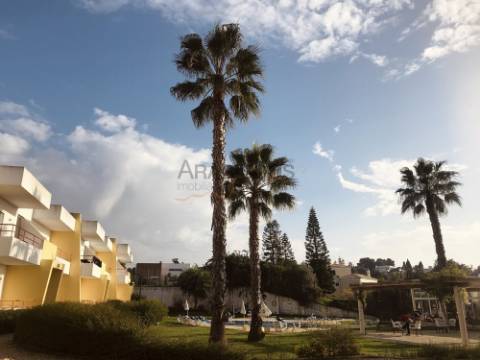 Apartamento T1 - Piscina - Jardins - Estacionamento - Montes de Alvor - Alvor