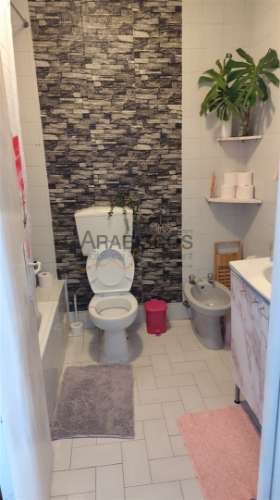 Apartamento T0 - Condomínio Fechado - Terraço privado - Portimão -  Algarve