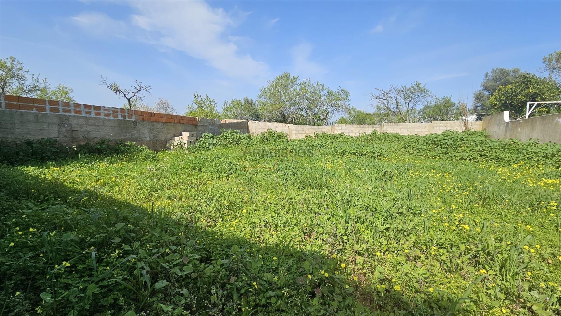 Terreno Urbano - Construção de Moradia Isolada - Portimao - Algarve