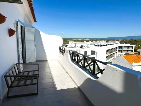 T3 Dpx - 2 Grandes Varandas - Vista Ria de Alvor - Alvor - Centro -  Portimão - Algarve