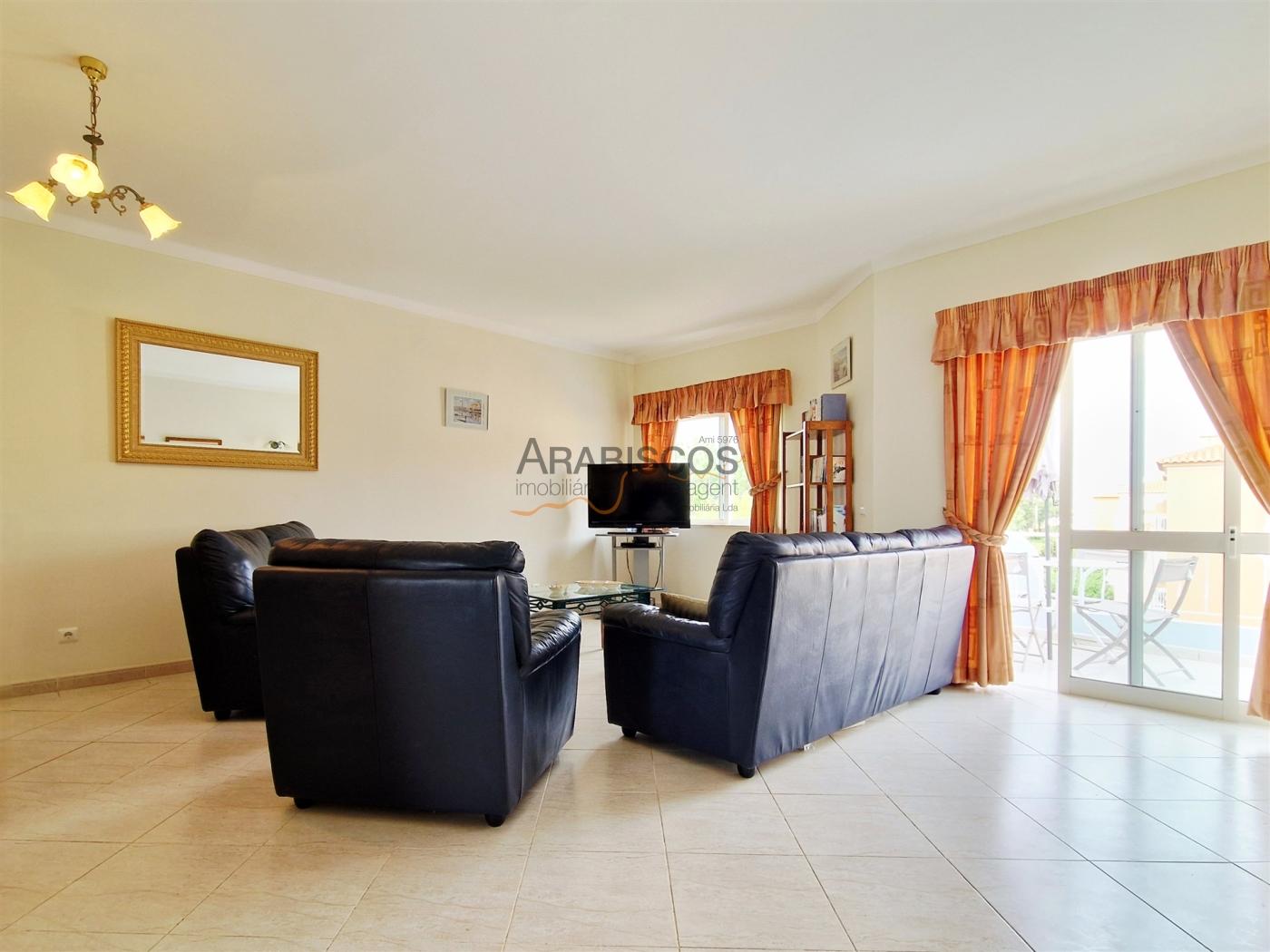 Apartamento T2 - Ar Condicionado - Piscina - 1 Suite - Oásis Parque - Portimão - Algarve