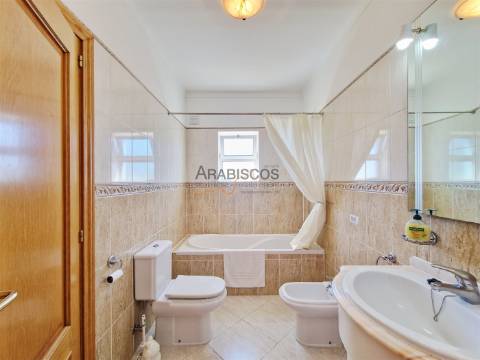 Apartamento T2 - Ar Condicionado - Piscina - 1 Suite - Oásis Parque - Portimão - Algarve