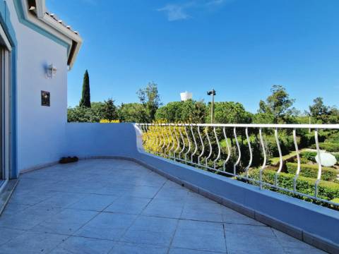 Apartamento T2 - Ar Condicionado - Piscina - 1 Suite - Oásis Parque - Portimão - Algarve