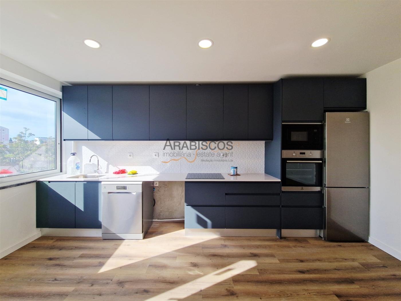 Apartamento T2 - Remodelado- Cozinha Equipada - Boavista - Portimão - Algarve