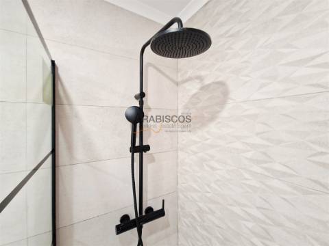 Apartamento T2 - Remodelado- Cozinha Equipada - Boavista - Portimão - Algarve