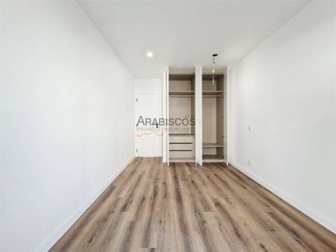 Apartamento T2 - Remodelado- Cozinha Equipada - Boavista - Portimão - Algarve