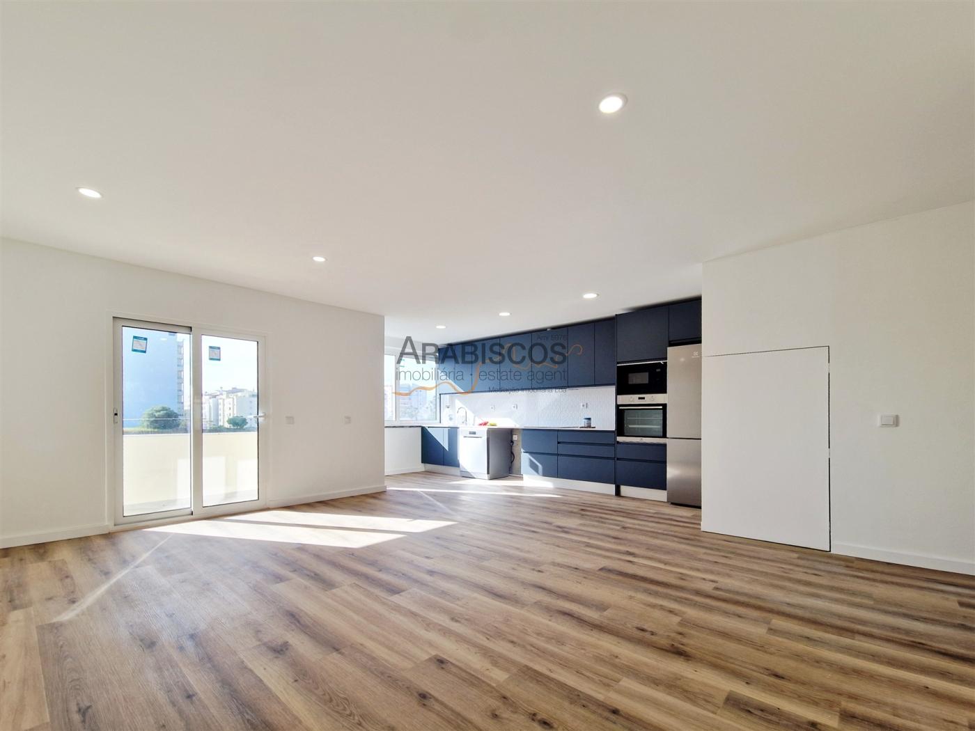 Apartamento T2 - Remodelado- Cozinha Equipada - Boavista - Portimão - Algarve
