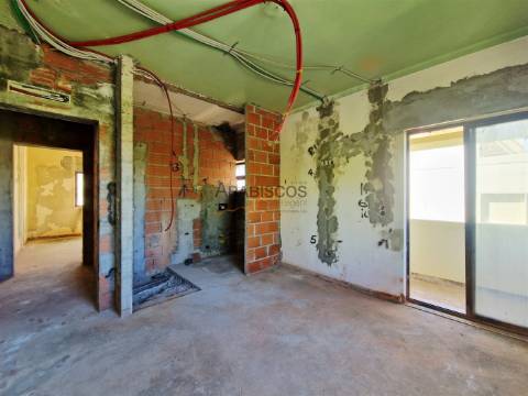 Moradia T11 - Ideal para Hostel, Residência Estudantes - Localização Central - Portimão - Algarve