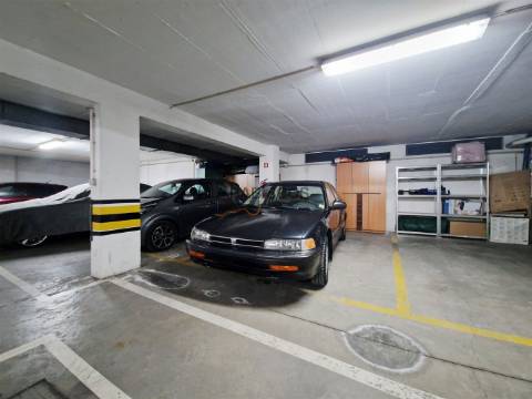 Apartamento T2 - Suite - Varanda - Ar Condicionado - Lugar Garagem - Portimão - Algarve