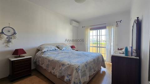 Charmoso T2 Apartamento - Jardim - Mobilado e Equipado - Ferragudo - Lagoa