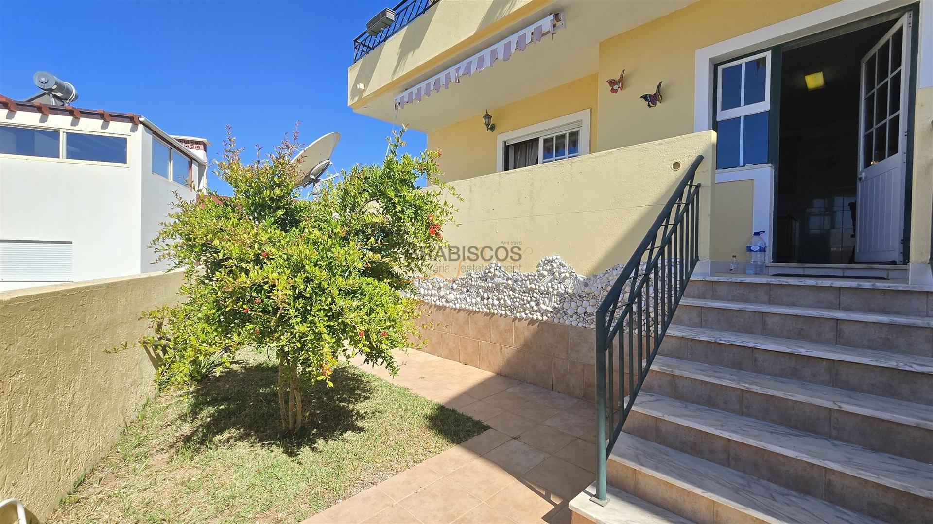 Charmoso T2 Apartamento - Jardim - Mobilado e Equipado - Ferragudo - Lagoa