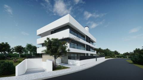 Penthouse T3 - Terraço de 154m2 - Piscina - Ar Condicionado - Barbecue - Mexilhoeira Grande -Algarve