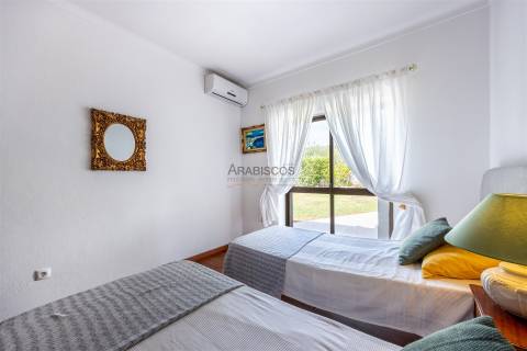 Moradia T3 - Arrendamento Anual - Piscina - Estacionamento - Portimão