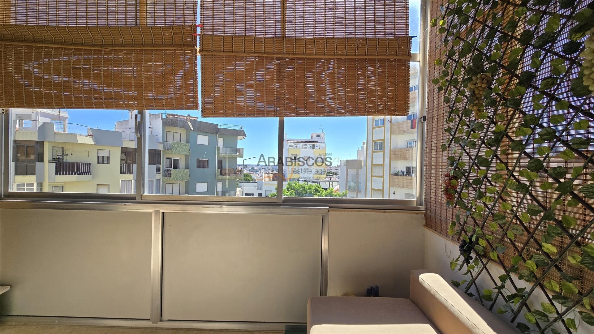 Apartamento T2 - 2 varandas - ar condicionado - Bairro Pontal - Portimão