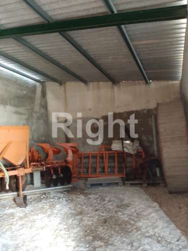 Moradia T3 com magnífico terreno em Santarém