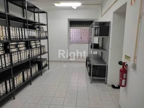 Espaço comercial/empresarial em Arroios