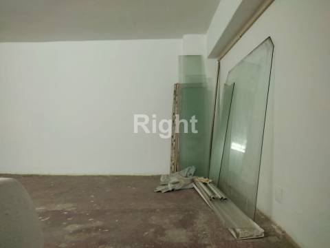 Espaço comercial/empresarial em Arroios