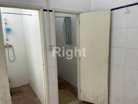 2 Armazéns no Cacém