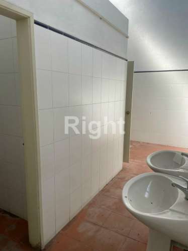 2 Armazéns no Cacém