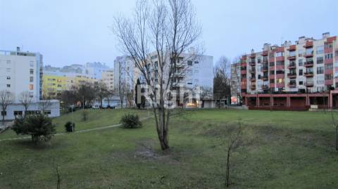Loja para venda em Telheiras