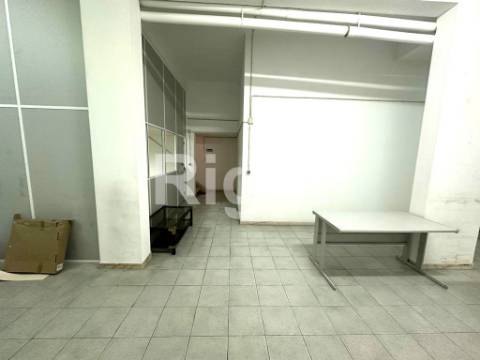 Loja para venda em Telheiras