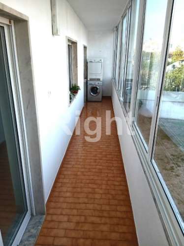 Apartamento T4 transformado em T3 remodelado no Feijó