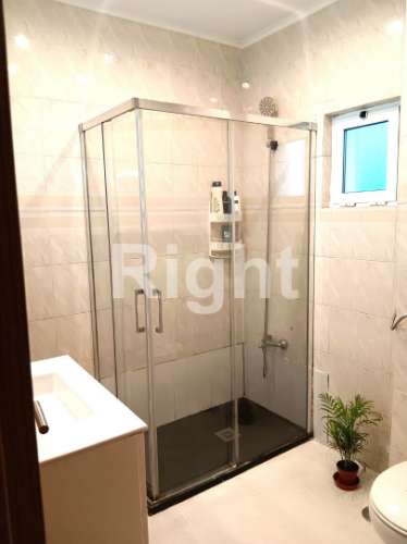 Apartamento T4 transformado em T3 remodelado no Feijó