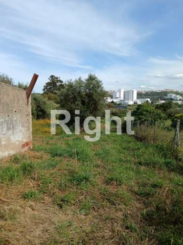 Terreno em Santarém