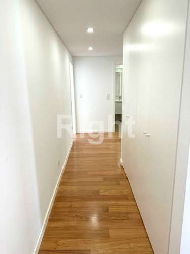 Apartamento T3 novo com estacionamento e arrecadação, Praça Chile