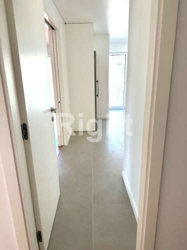 Apartamento T3 novo com estacionamento e arrecadação, Praça Chile