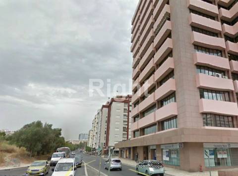 Cede-se posição contratual de cabeleireiro nas Laranjeiras